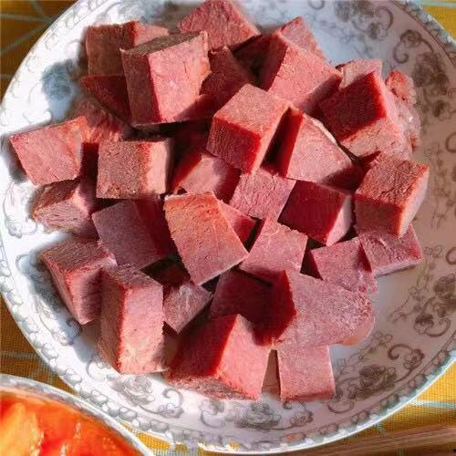 娱乐吃瓜酱一百块钱蛋糕